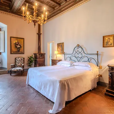 Hotel Pitiana 4*