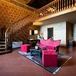 Pitiana Hotel 4*