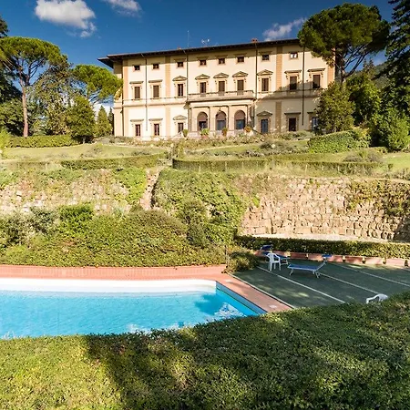 Hotel Pitiana 4*