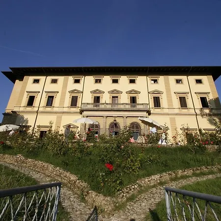 Hotel Pitiana 4*